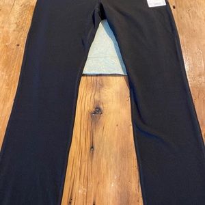 Athleta ribbed skinny studio pant black NWT large